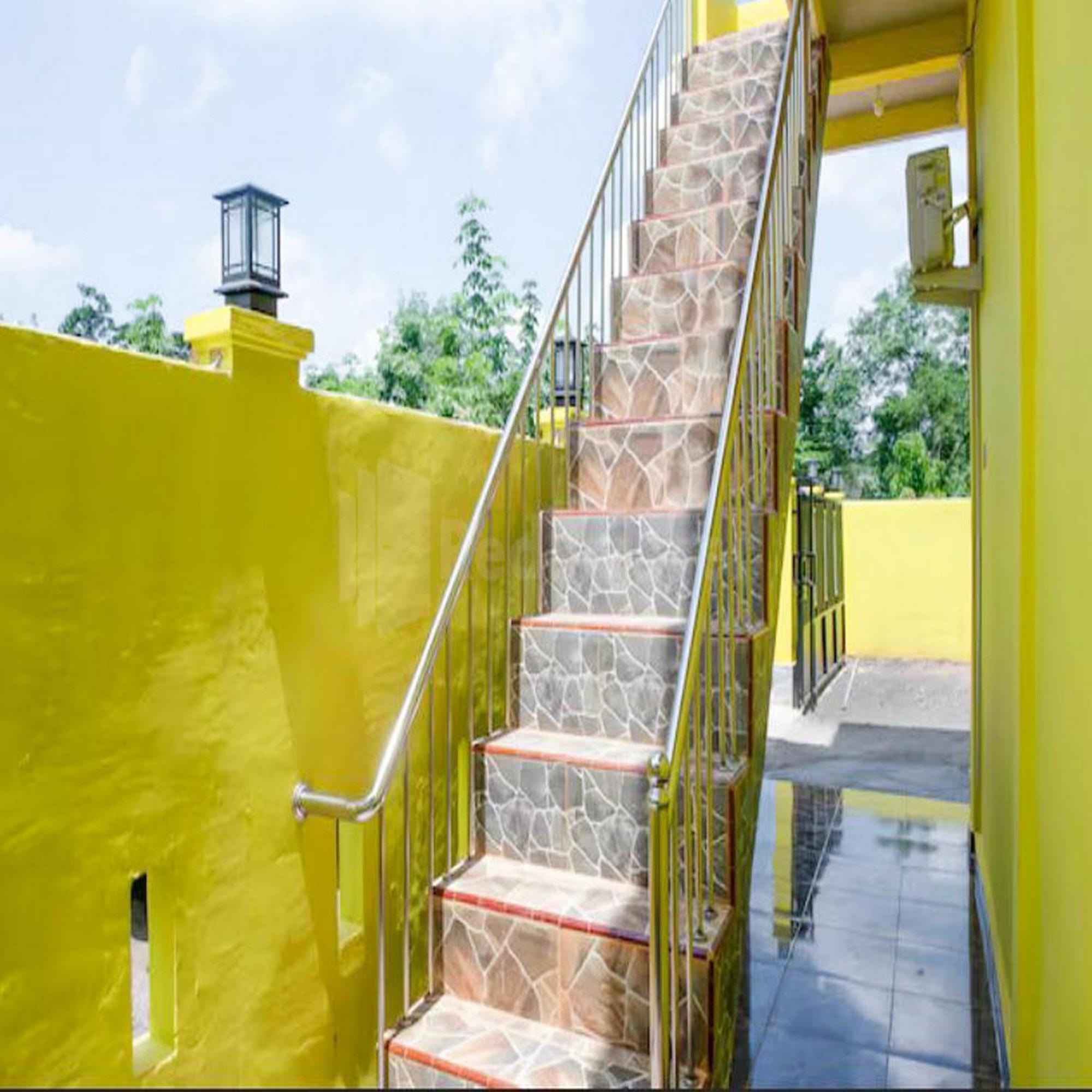 Wisma Pinggir Mitra Reddoorz 丹戎槟榔 外观 照片